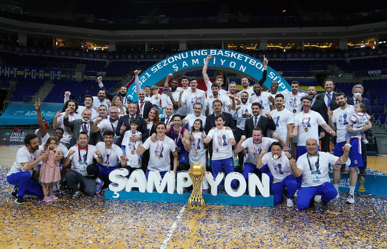 2020-2021 Basketbol Süper Ligi şampiyonu Anadolu Efes oldu