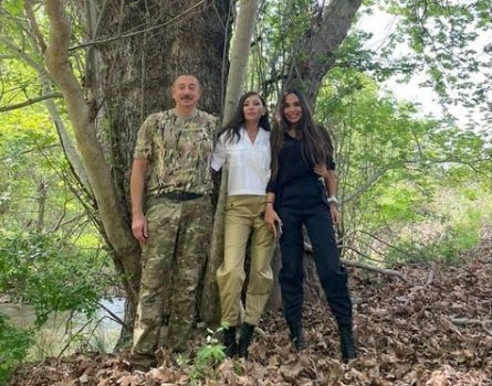 Aliyev ve ailesi Cebrayıl ile Zengilan’ı ziyaret etti
