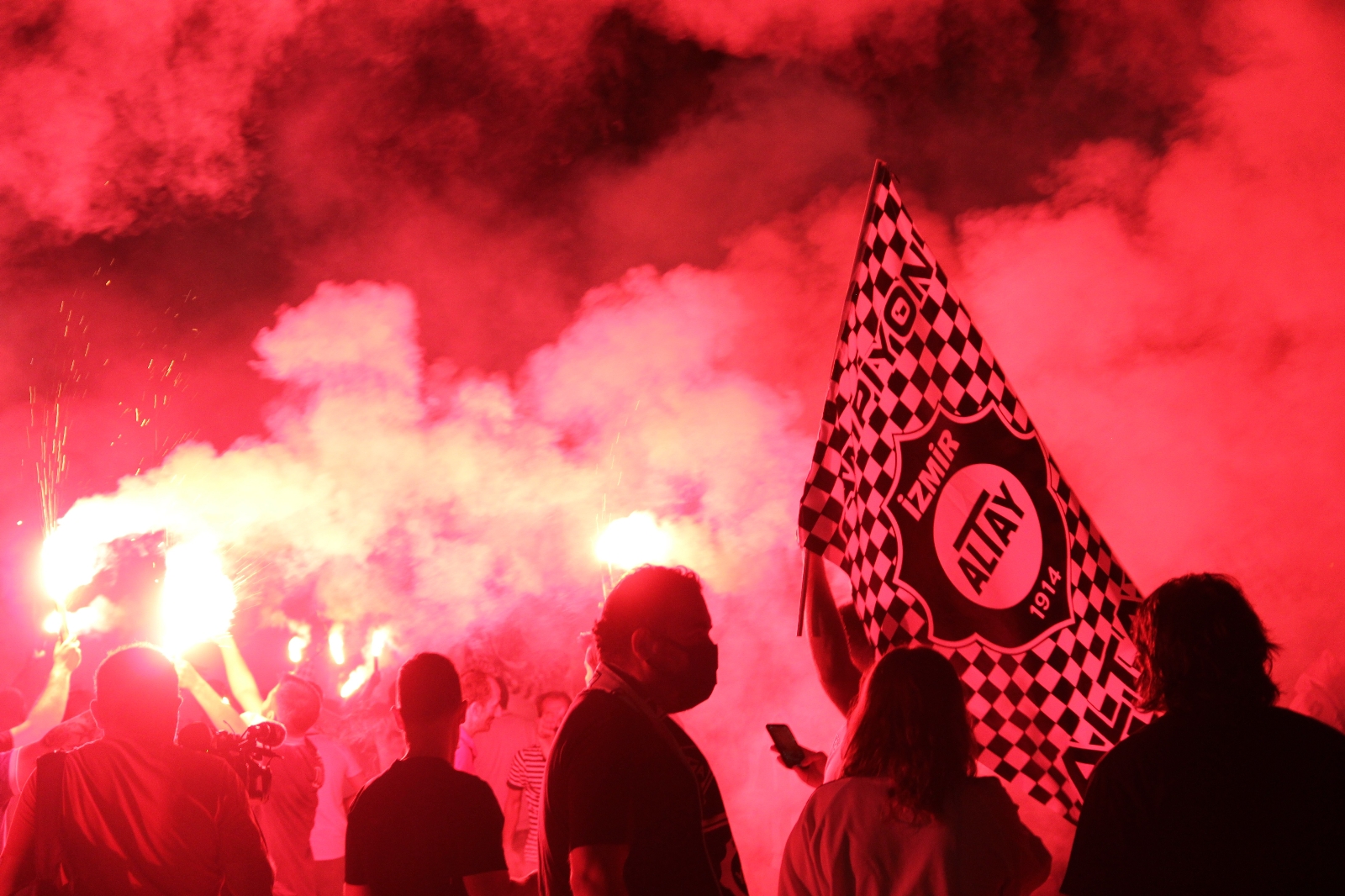 Altaylı taraftarlar Süper Lig’i kutladı