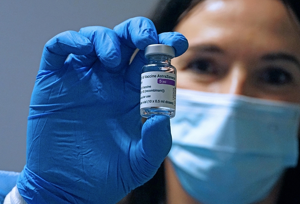 Berlin 60 yaş altı kişiler için AstraZeneca aşısının kullanımını durdurdu