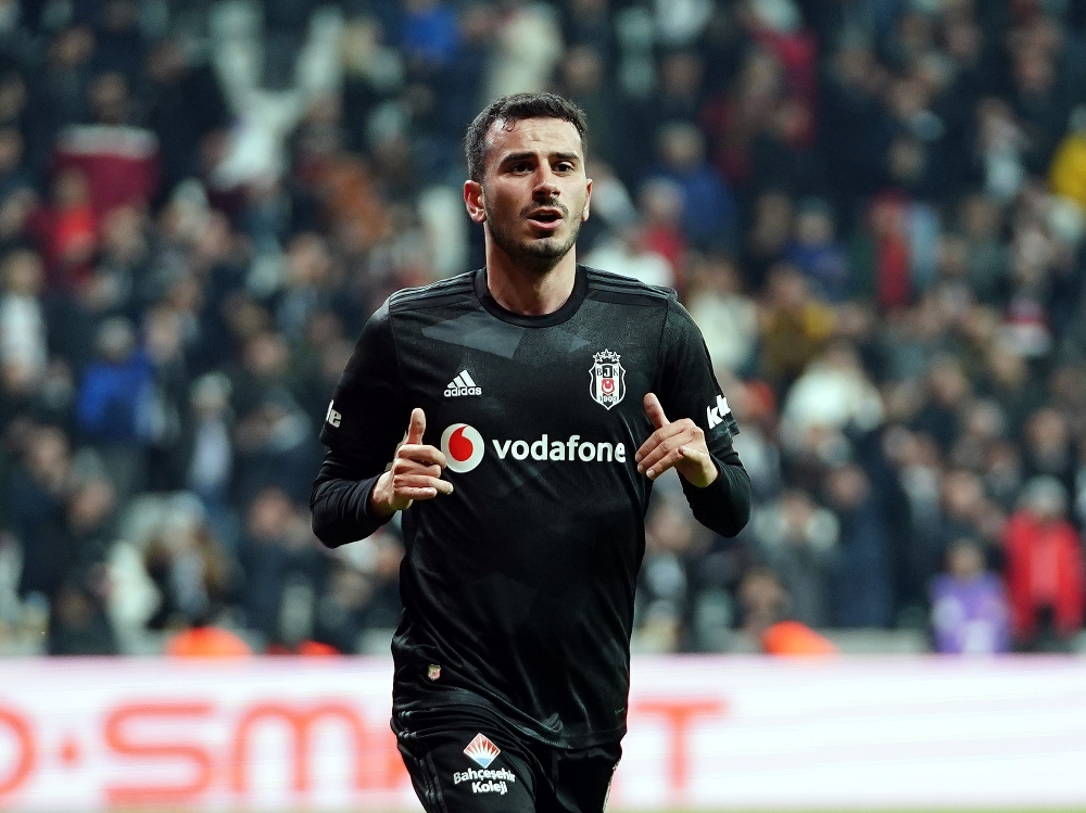 Beşiktaş, Oğuzhan’ı Feyenoord’a kiraladı