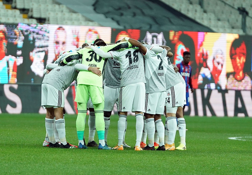 Beşiktaş özel formayla sahada