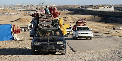 BM:  110 bin Filistinli Refah'tan ayrıldı