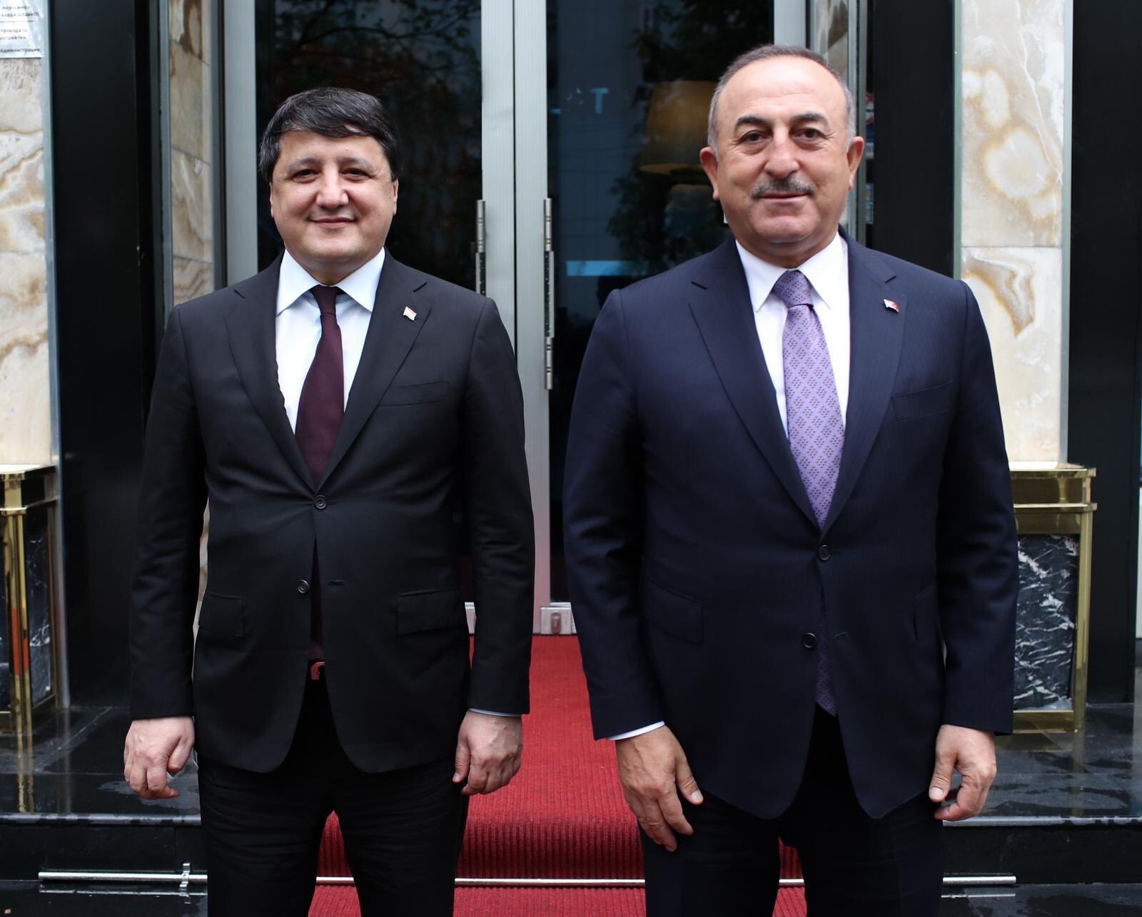 Çavuşoğlu, Tacikistanlı mevkidaşı Muhriddin ile görüştü