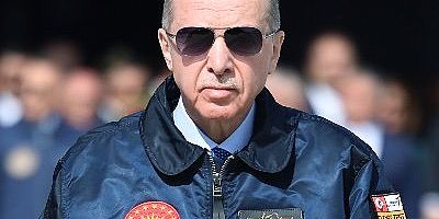 Cumhurbaşkanı Recep Tayyip Erdoğan'ın #YeniProfilResmi sosyal medyada TT oldu!