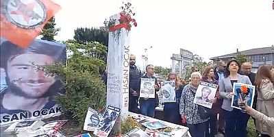 HDP'li Pervin Buldan teröristin mezarı başında Kılıçdaroğlu'na oy istedi