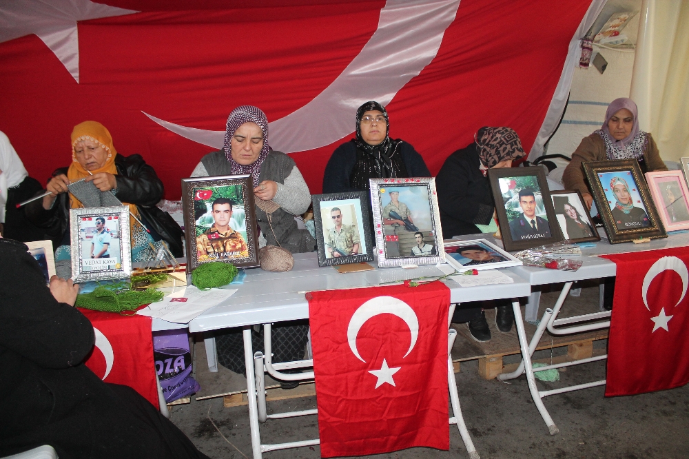 HDP önündeki ailelerin evlat nöbeti 157’nci gününde