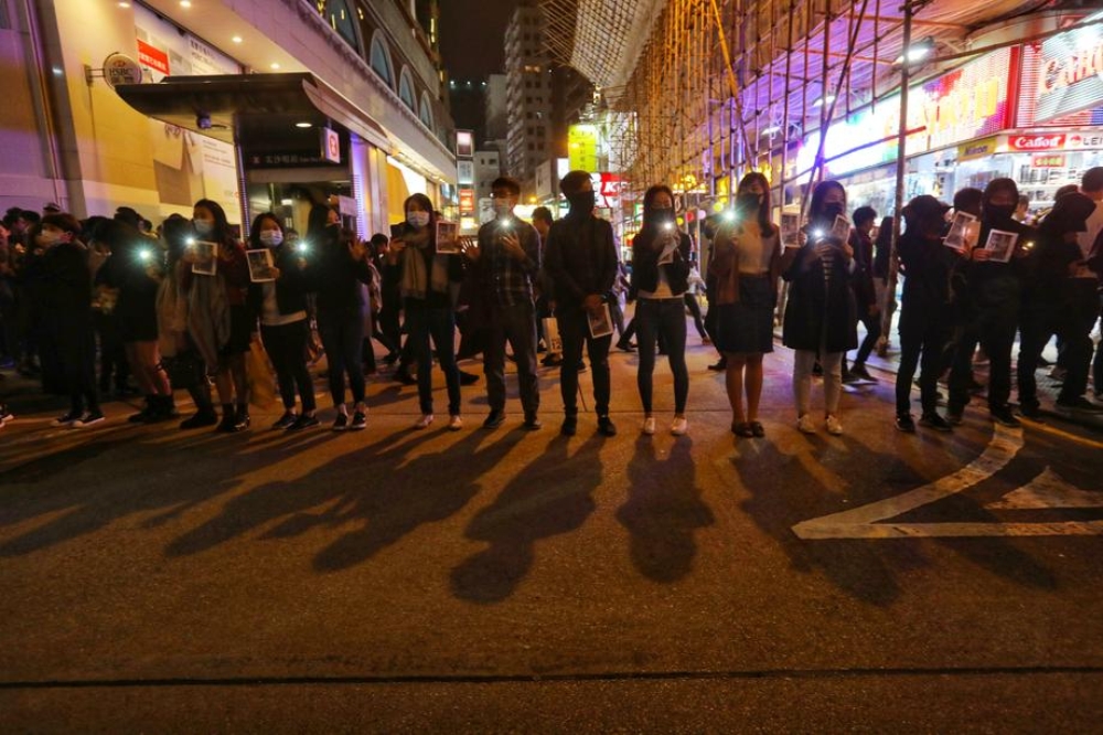 Hong Kong Yeni Yıla Protestolarla Giriyor