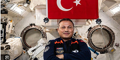 İlk Türk astronot Alper Gezeravcı'nın uzay yolculuğunda sona gelindi