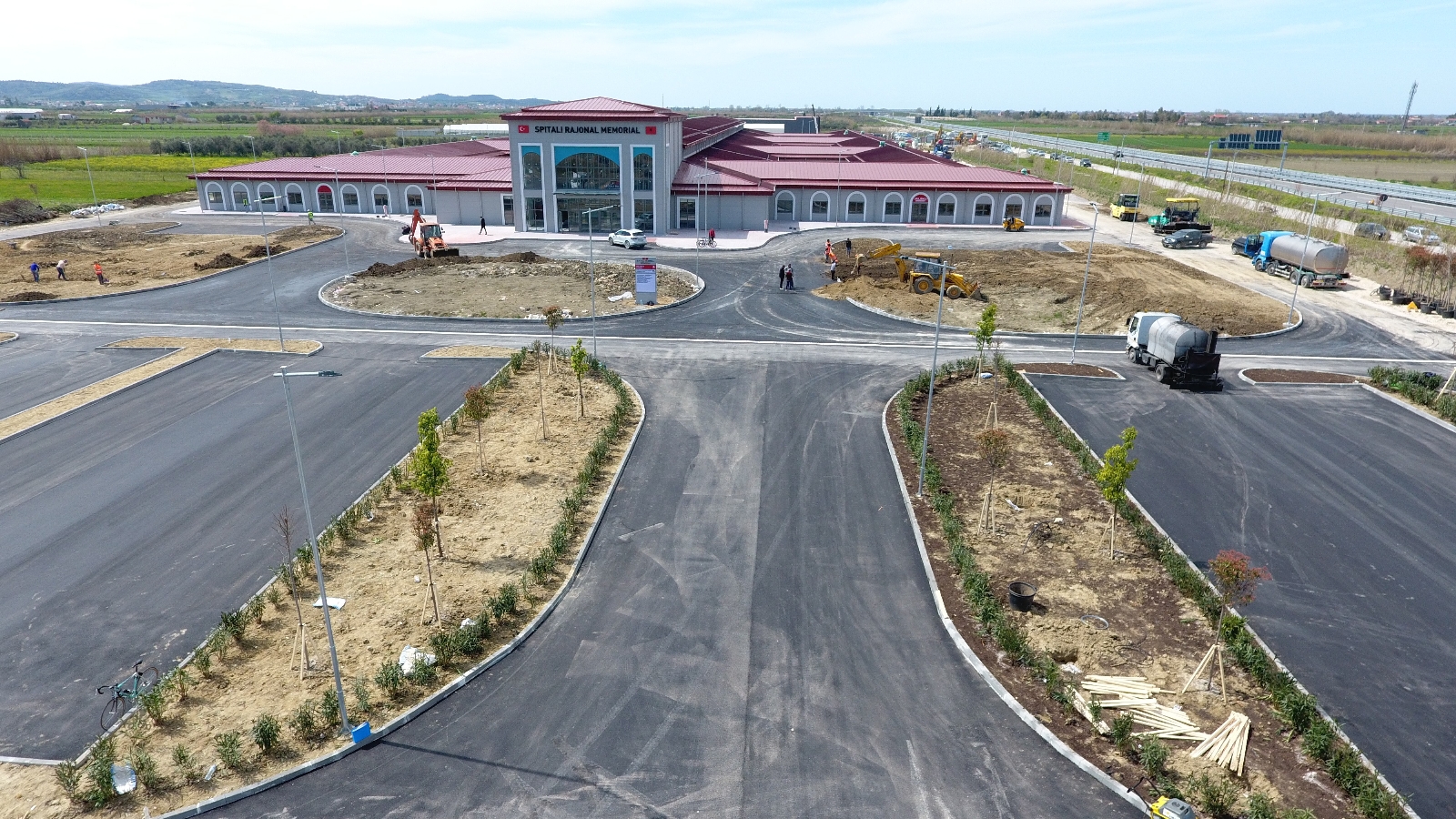 Türkiye Arnavutluk’a söz verdiği hastanenin inşaatını tamamladı