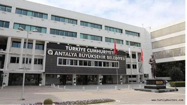 Antalya Büyükşehir Belediyesi'ne operasyon: 14 gözaltı