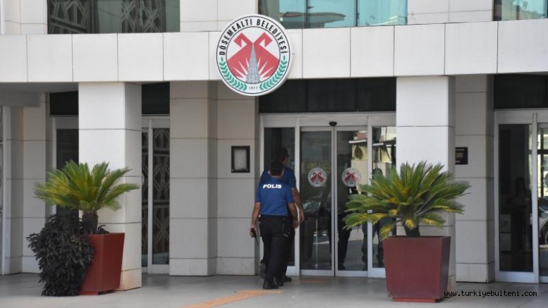 Antalya Döşemealtı Belediyesine yolsuzluk soruşturması: 19 gözaltı