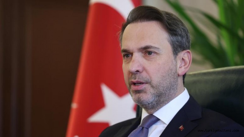  Bakan Bayraktar: Akaryakıt ve doğal gazda bir sıkıntı öngörmüyoruz