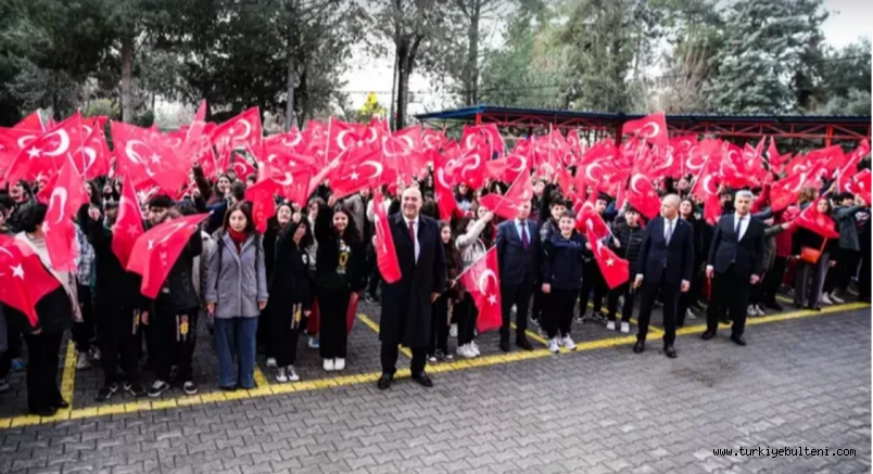 Bakan Yusuf Tekin'den muhalefete ''bayrak'' tepkisi... '