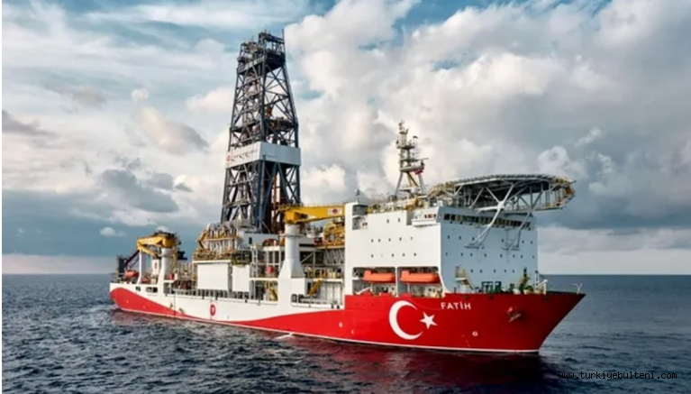 Bilim dünyasından Karadeniz'de petrol müjdesi