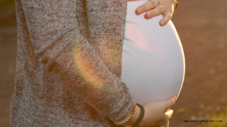 Doğum izni süresi 24 haftaya çıkıyor