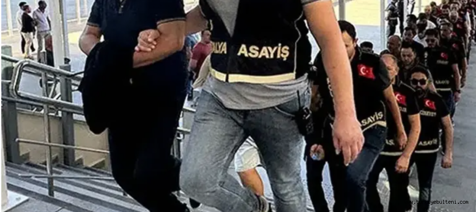 ''Foreks'' yöntemiyle 850 milyonluk vurgun! 