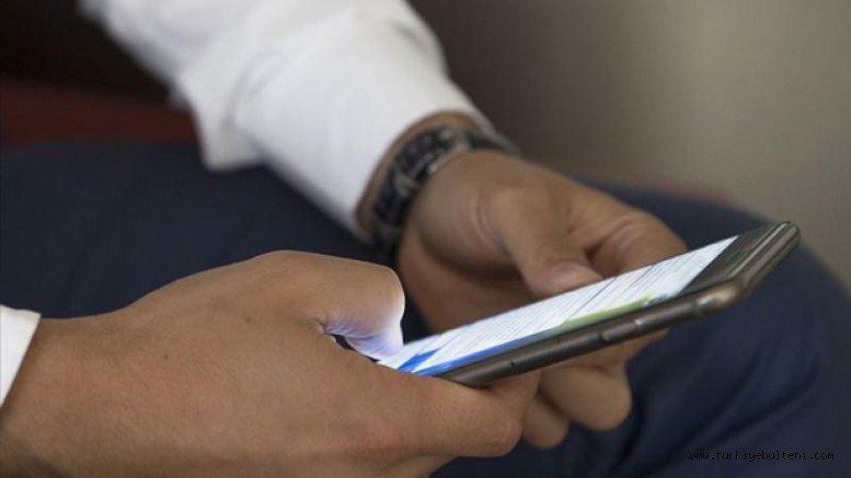 Haftanın 41 saat 37 dakikasını çevrim içi medyada geçiriyoruz