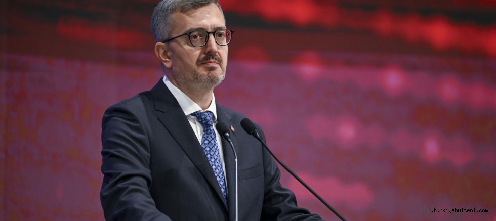 İletişim Başkanı Duran'dan Ümit Aktan için taziye mesajı