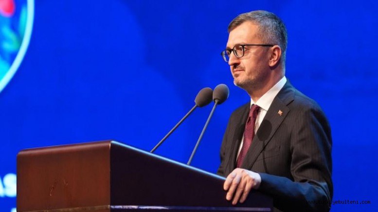 İletişim Başkanı, Necip Fazıl Kısakürek'i vefatının 43'üncü yılında andı