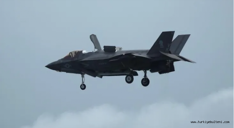 İran Devrim Muhafızları: ABD'ye ait F-35 savaş uçağı düşürüldü