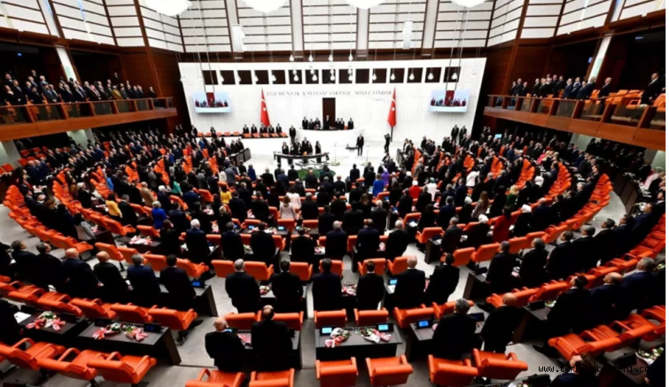 Meclis’te tablo değişti: 3 milletvekili daha AK Parti’ye mi geçiyor?