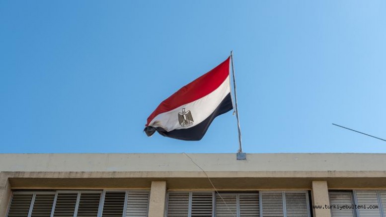 Mısır’dan İran’a çağrı: Arap ülkelerine saldırıları durdur