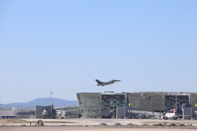 MSB: 6 Türk F-16'sı KKTC'ye konuşlandırıldı