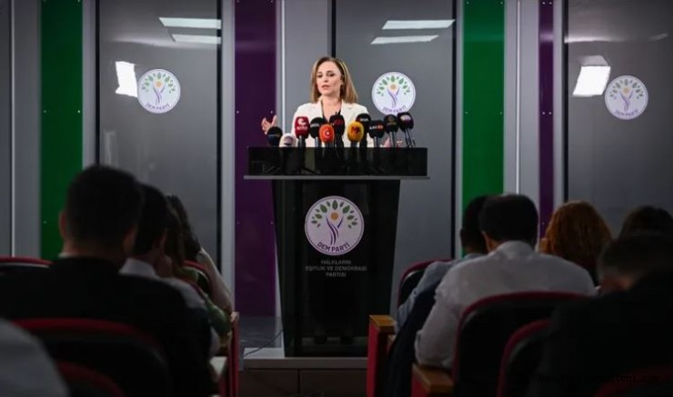 PKK'nın Türkiye'den çekilme kararının ardından DEM Parti'den ilk açıklama!