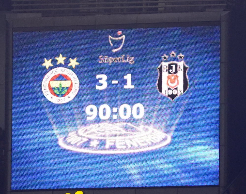 Süper Lig: Fenerbahçe: 3 - Beşiktaş: 1 (Maç Sonucu)