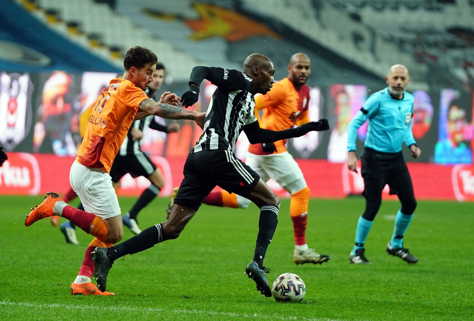 1 milyar 858 milyon TL’lik derbi