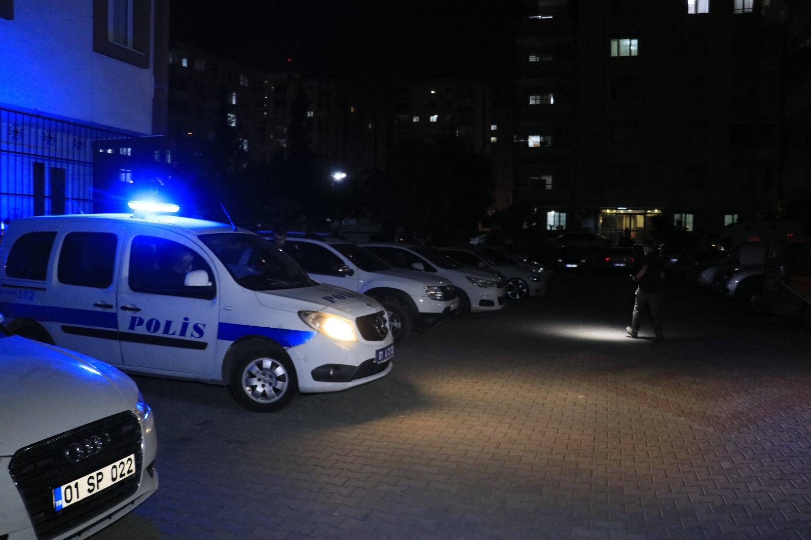 13. kattan düşen 12 yaşındaki çocuk hayatını kaybetti