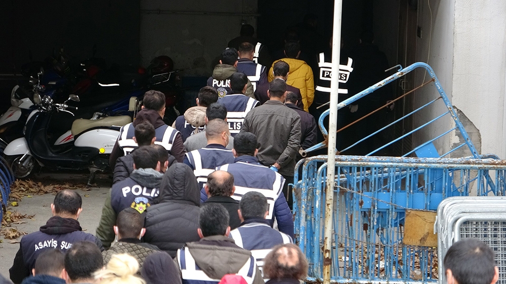 1,5 milyon liralık kablo çalan hırsızlık şebekesi çökertildi