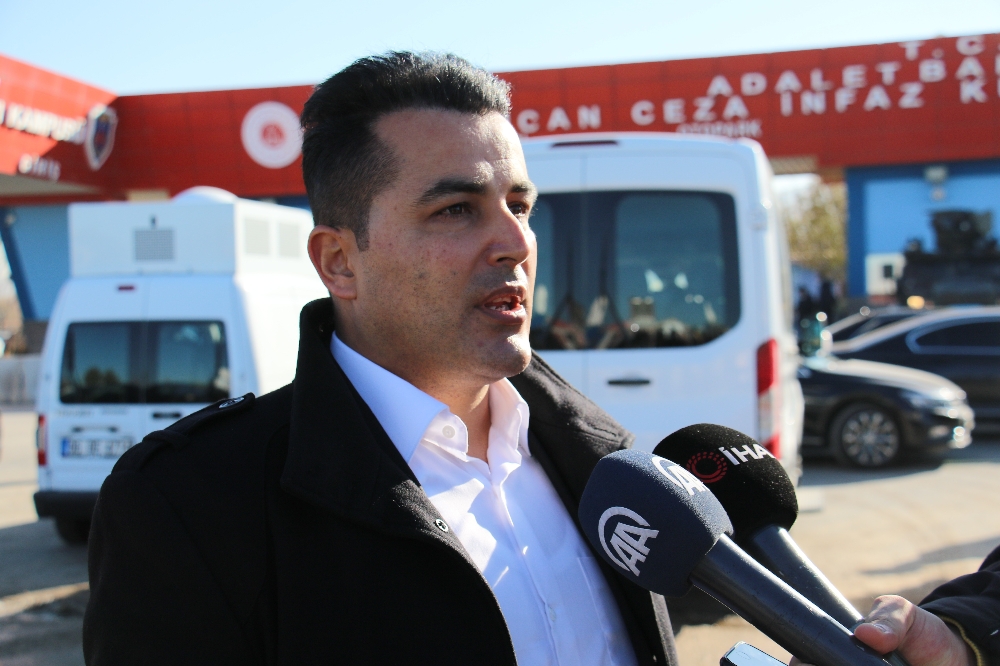 15 Temmuz şehit yakınları ve gazileri kararı değerlendirdi