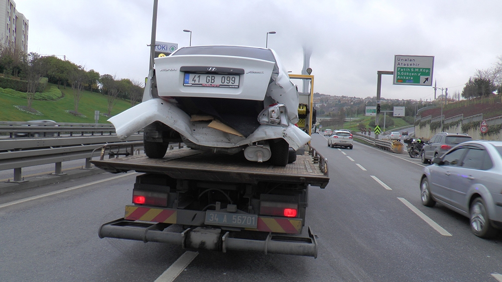 15 Temmuz Şehitler Köprüsü Edirne istikametinde trafik kazası: 3 yaralı