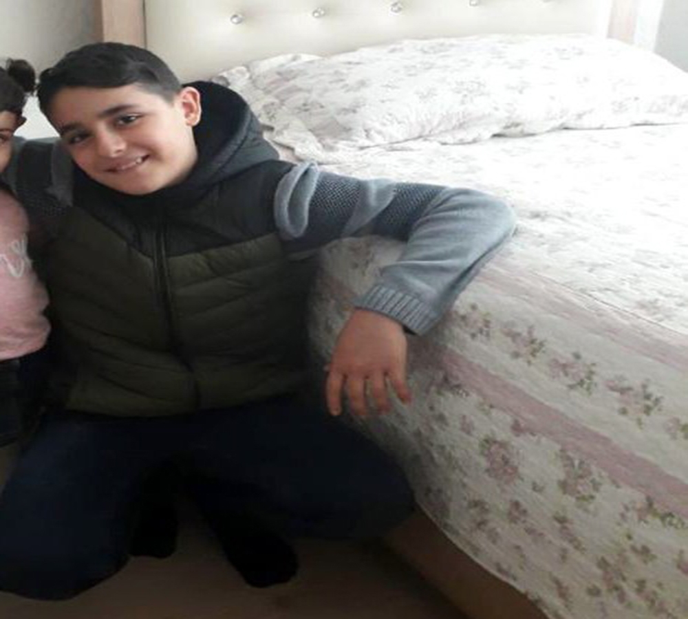 15 yaşındaki çocuk kuşları kovalamak isterken canından oldu