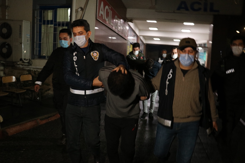 173 bin liralık altın çalan hırsızlar yakalandı
