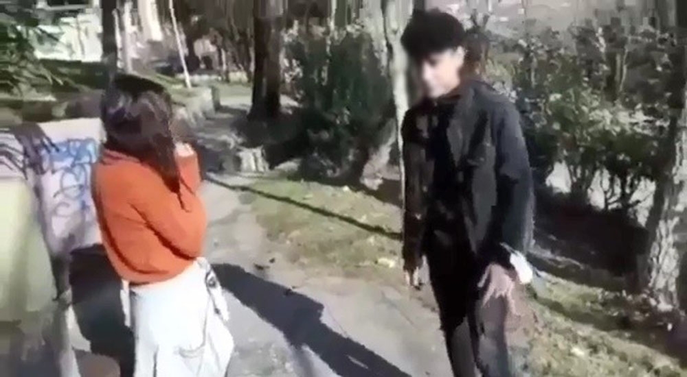 18 yaşından küçük sevgilisini darp ederek kayda aldı