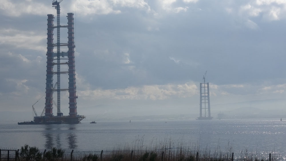 1915 Çanakkale Köprüsü’nün ayakları 207 metre uzunluğa ulaştı