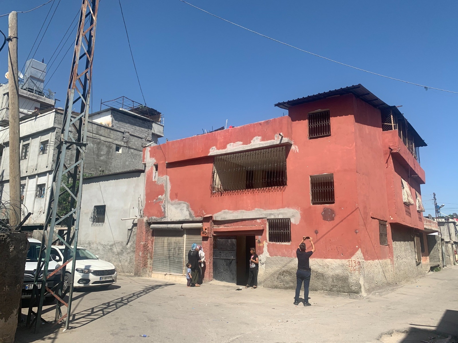 2 yaşındaki Vildan başından vuruldu