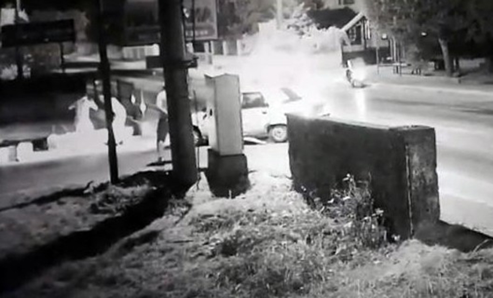 20 yaşındaki motosiklet sürücüsünün öldüğü kaza kamerada