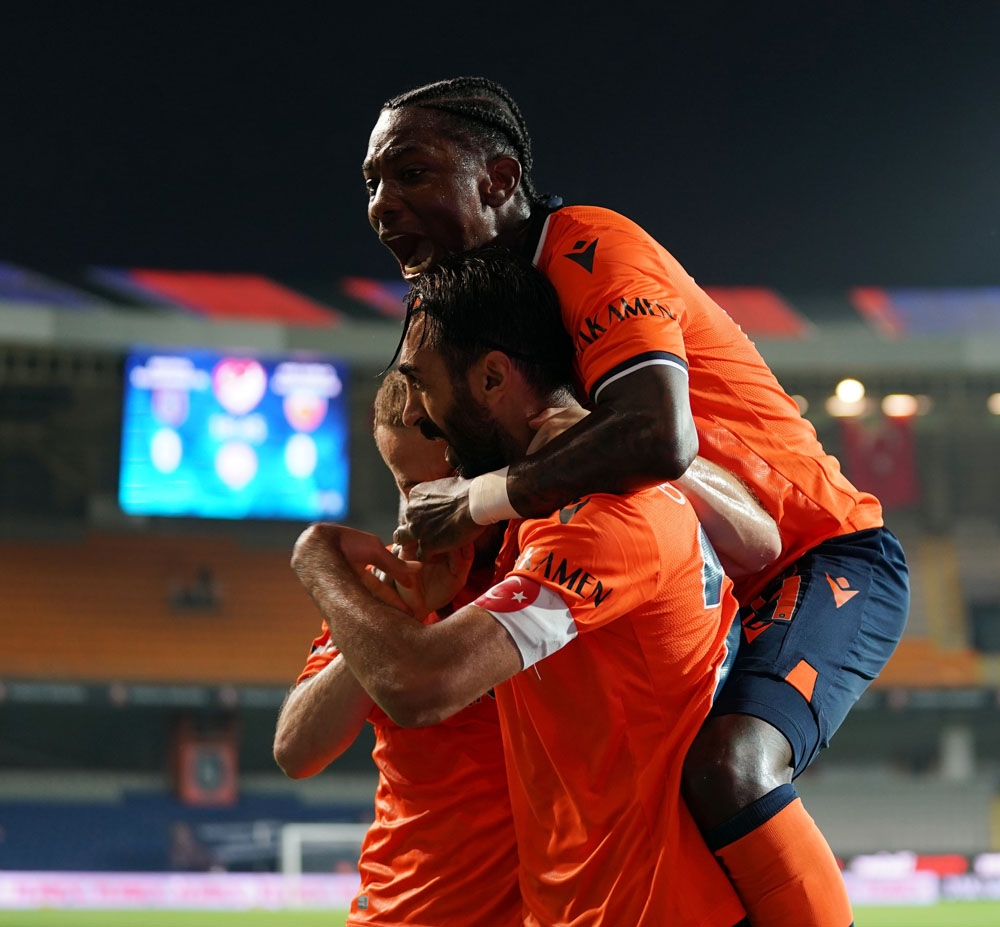 2019-2020 sezonu Süper Lig şampiyonu Başakşehir