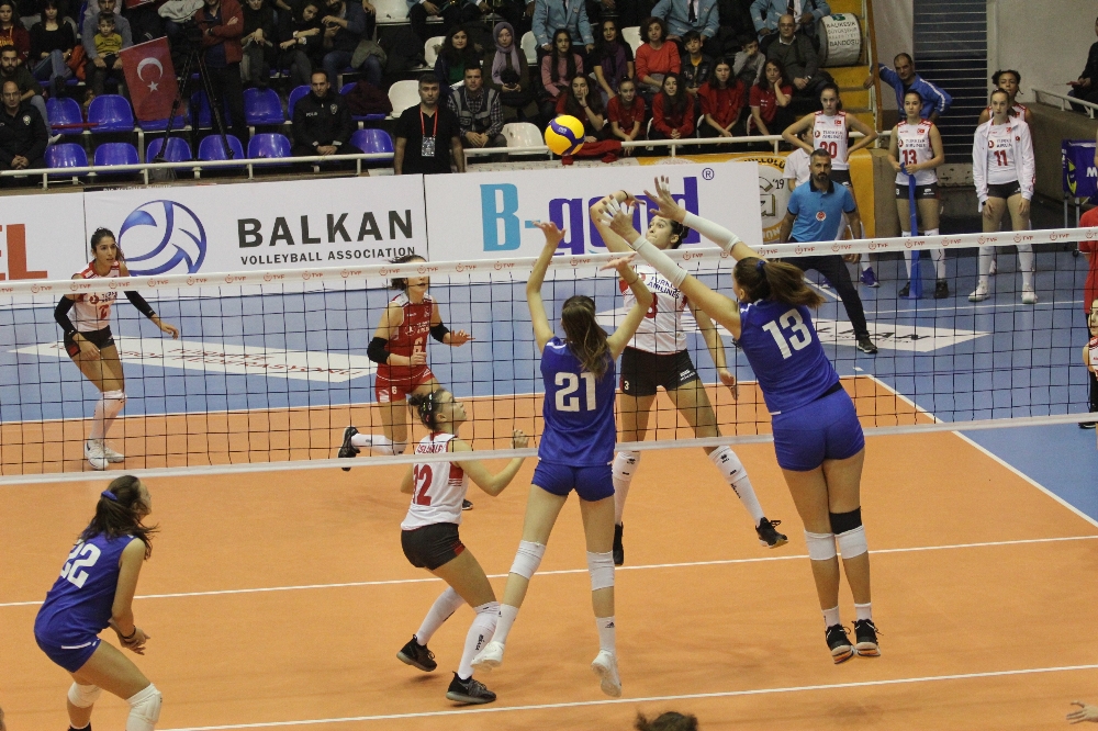 2020 Cev 17 Yaş Altı Kızlar Avrupa Şampiyonası: Türkiye: 3 - Yunanistan: 0