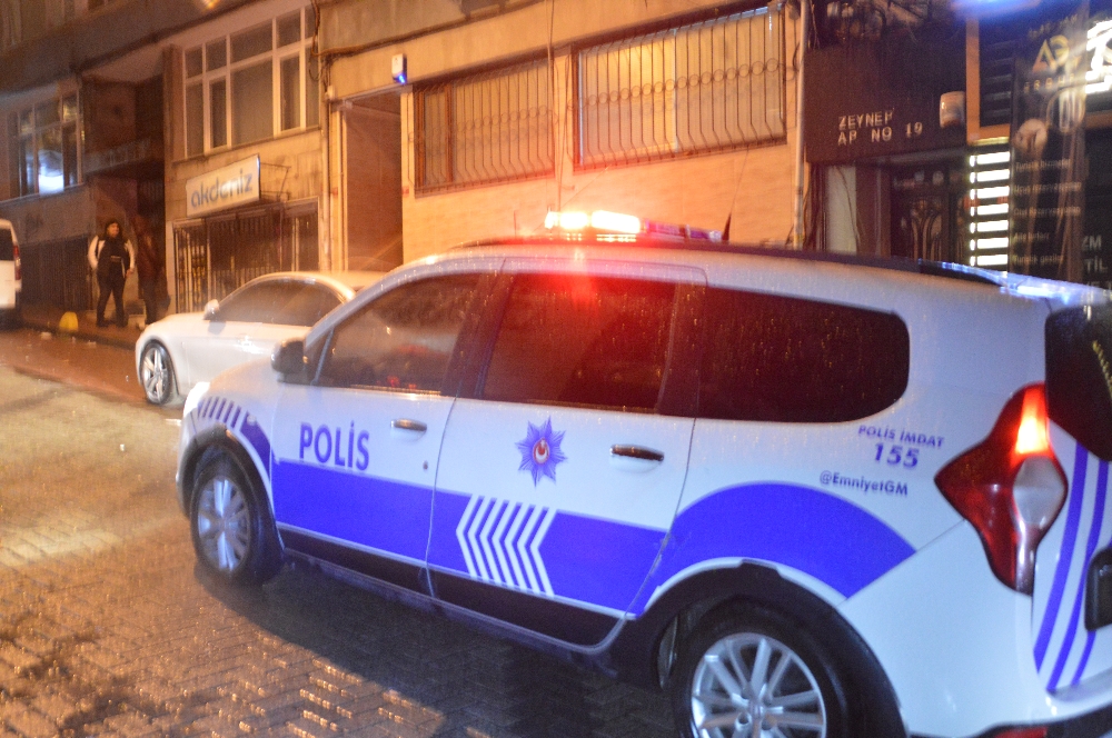 3 hırsız muhasebecinin kasasını çaldı
