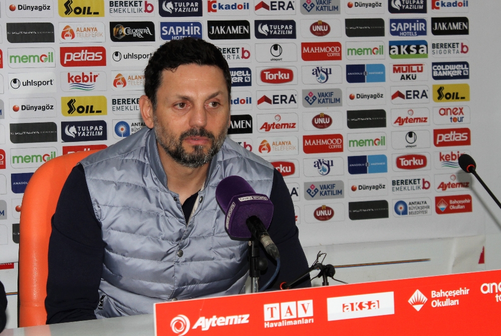 “3 puanı aldığımız için mutluyuz”