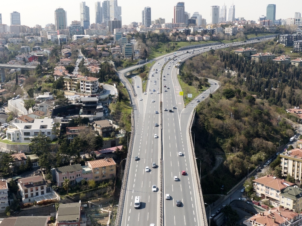31 ilde 2 gün sokağa çıkma yasağı getirildi