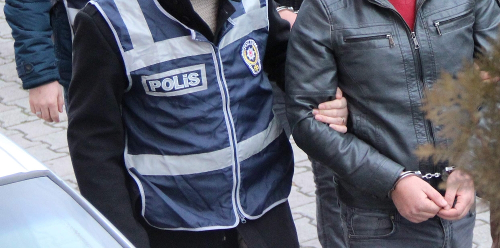 4 ilde FETÖ’nün mahrem imamlarına operasyon: 7 gözaltı