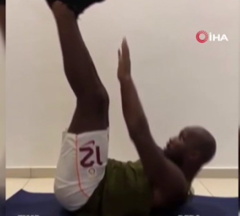 42 yaşındaki Didier Drogba’dan 45 saniyede 122 mekik!