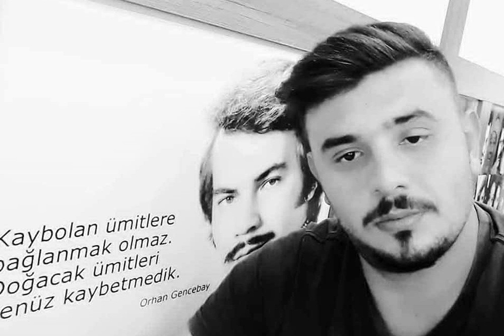 5 ay önce babasını kalp krizinden kaybetmişti, kendisi de kalbine yenildi