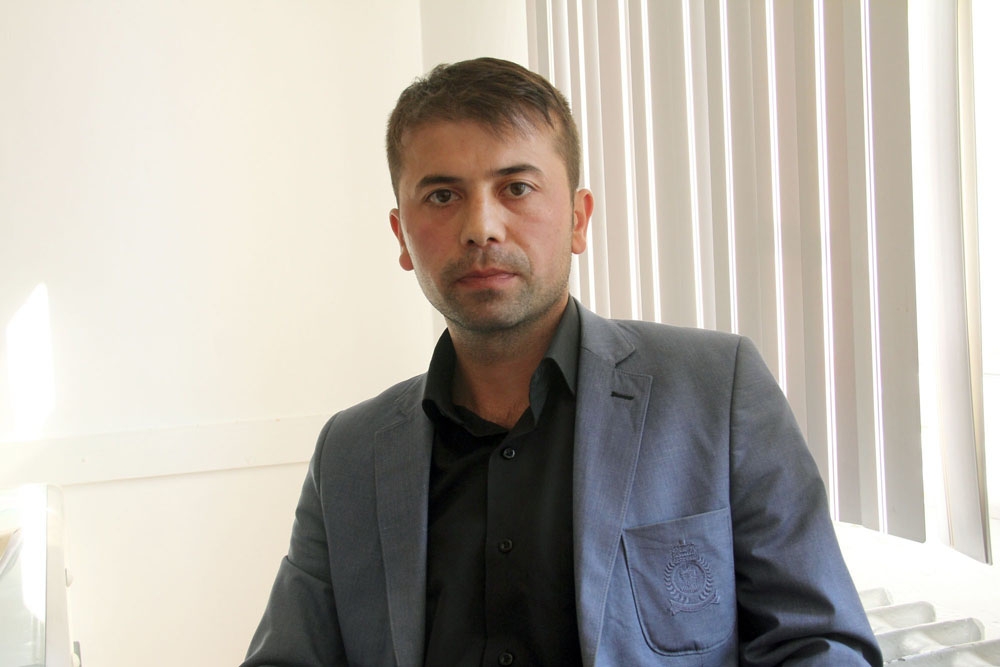 5 yıl önce de okul müdürüne saldırmış